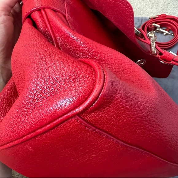 Mulberry Valentine Alexa limited edition heart studs - Picture 11 of 16